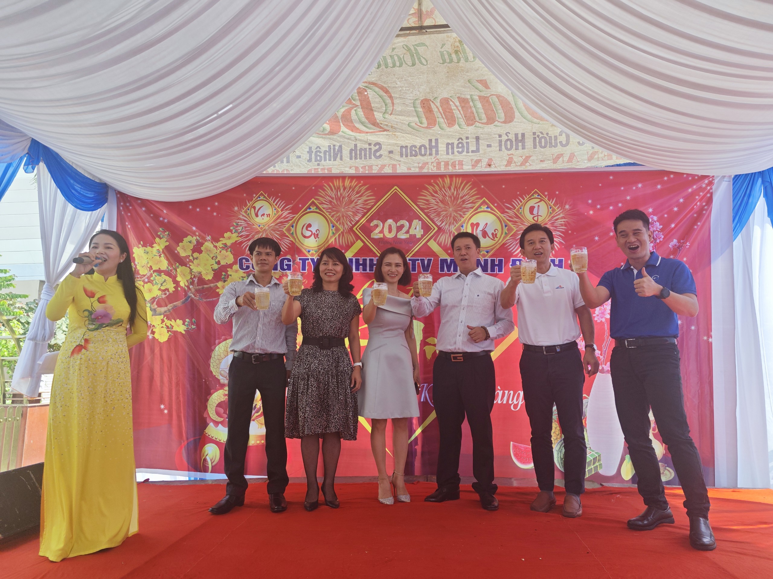 THẠCH CAO MẠNH ĐÌNH