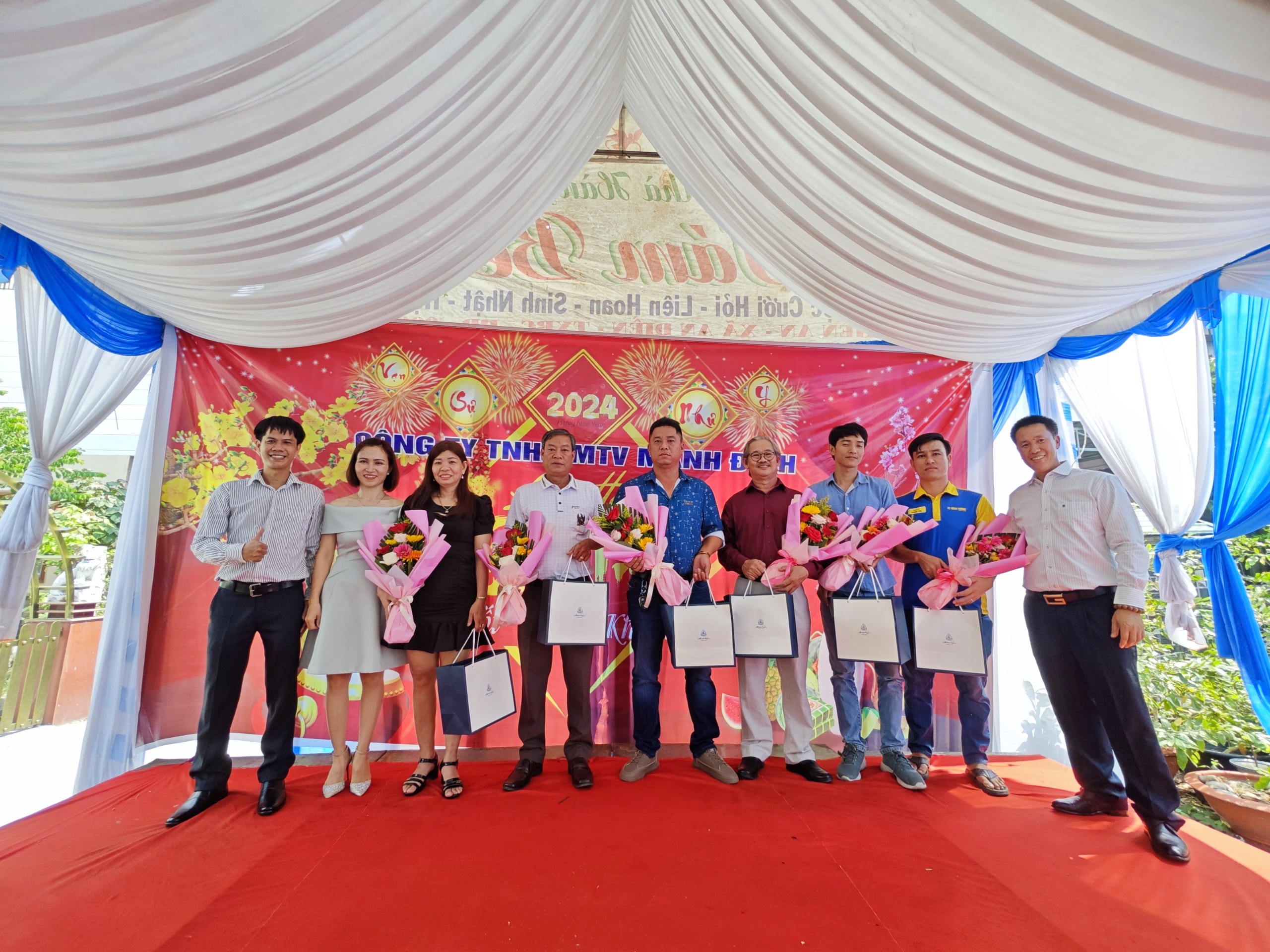 THẠCH CAO MẠNH ĐÌNH
